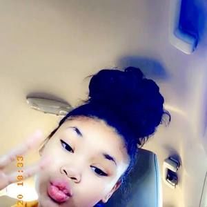 Meet your Posher, Ariana